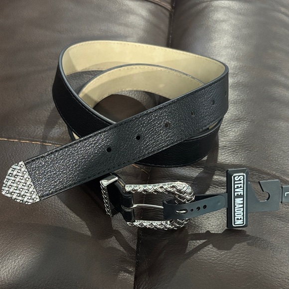 Steve Madden Steve Madden Western-
Buckle Belt, Black/Silver, - Picture 1 of 6